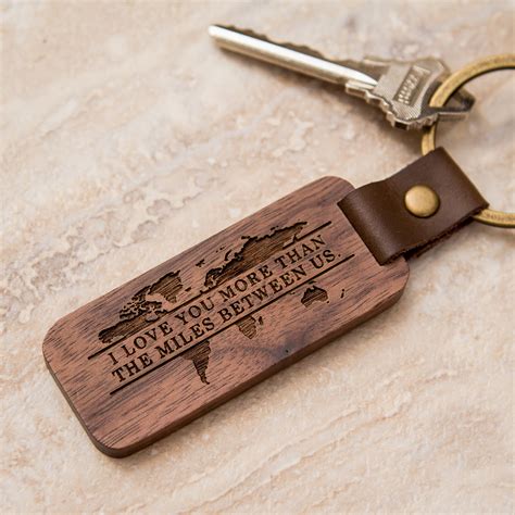 unique keychains for men